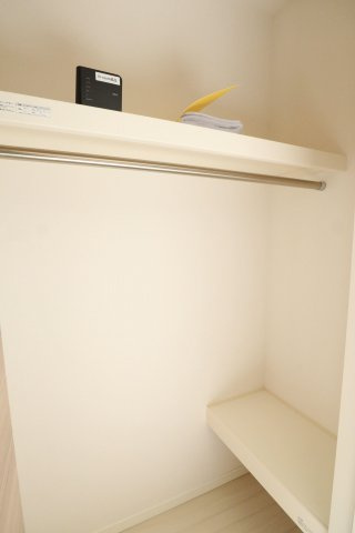 グランセジュール江坂の収納|クローゼット