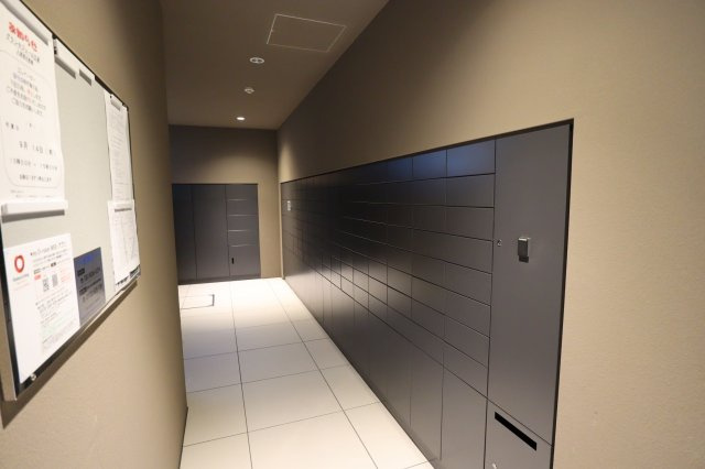 グランセジュール江坂のその他共用部分|集合郵便受け・宅配ボックス