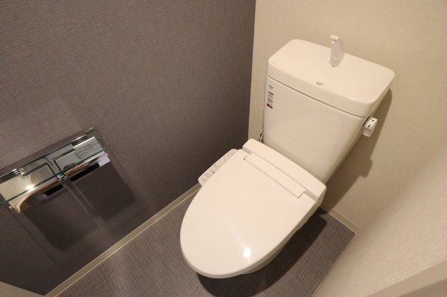 エタニティ江坂のトイレ