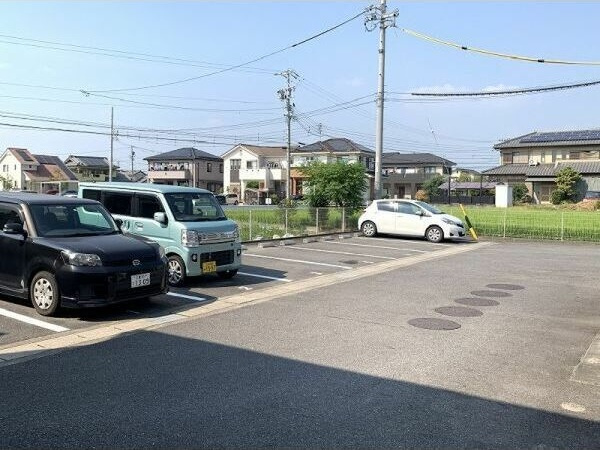 Meson　Peramgi　　刈谷市近郊の賃貸はクラスホーム刈谷店の駐車場