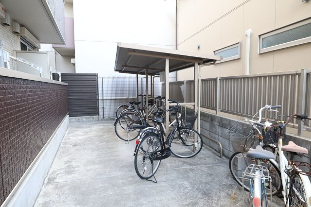 クレール西の庄のその他共用部分|駐輪場