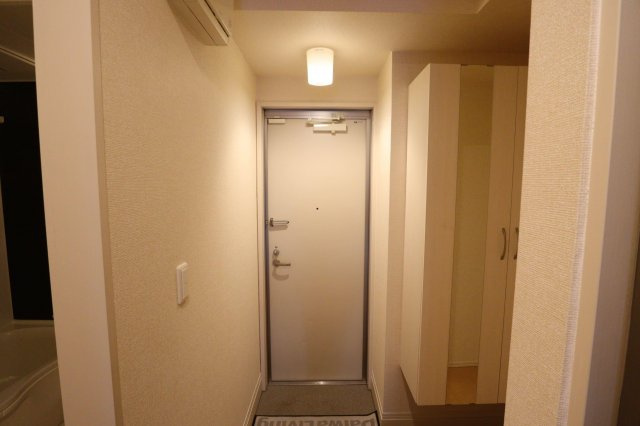 クレール西の庄の玄関