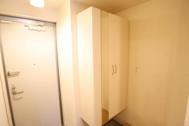 クレール西の庄の収納|シューズボックス