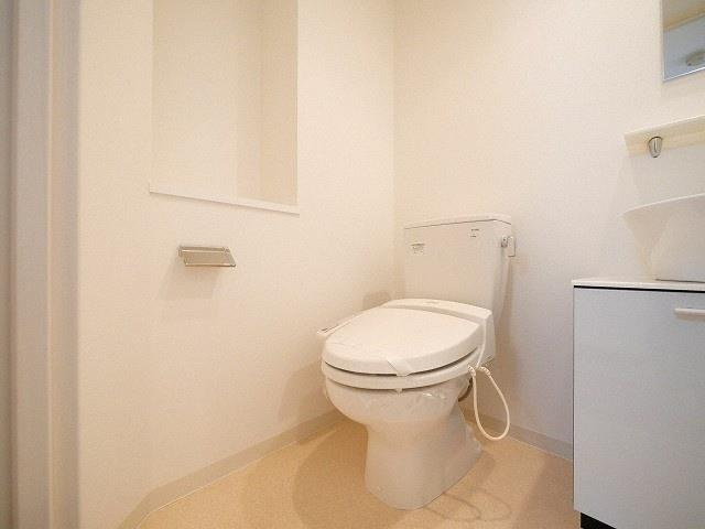 プラウドフラット新大阪のトイレ