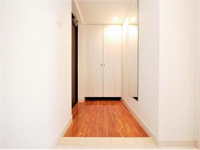 ORSUS新大阪の玄関