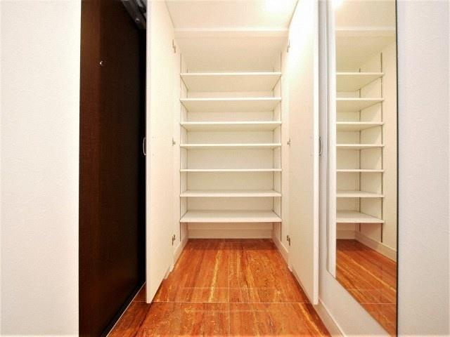 ORSUS新大阪の収納