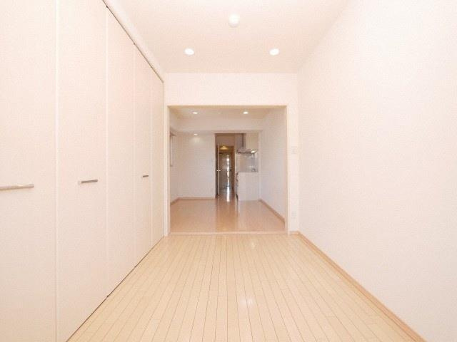 パークフラッツ新大阪の洋室