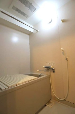 第17関根マンションの浴室