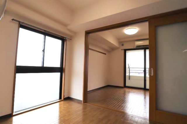 第17関根マンションの居間・リビング