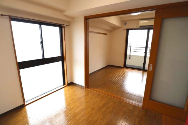 第17関根マンションの居間・リビング