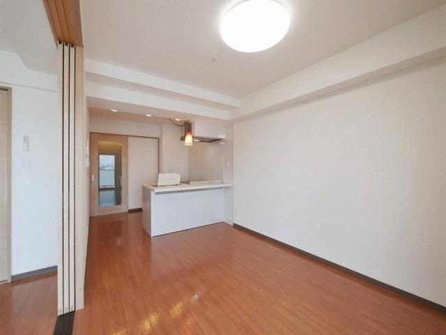 第22関根マンションの居間・リビング