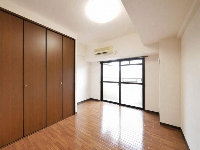 第13関根マンションの洋室