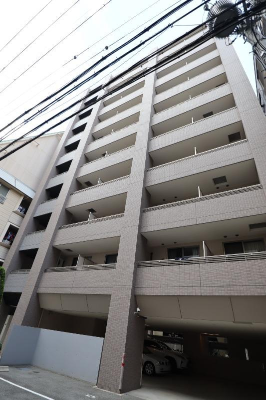 パストラーレ江坂の外観