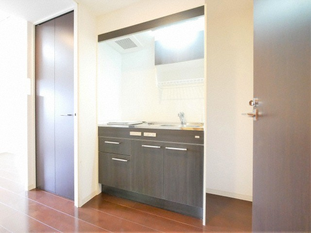 セレニテ新大阪弐番館のキッチン