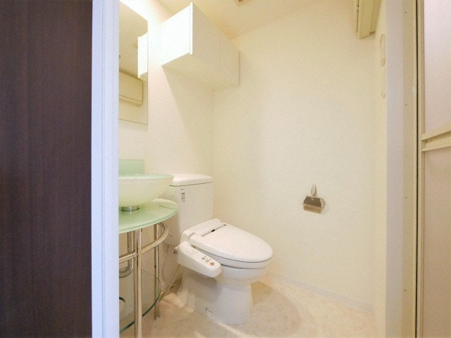 セレニテ新大阪弐番館のトイレ