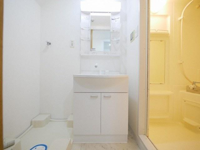 NLC新大阪の独立洗面台