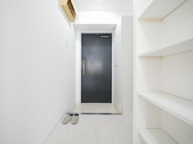 NLC新大阪の玄関