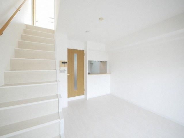 NLC新大阪の居間・リビング