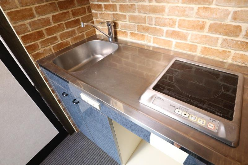 ミールズ新大阪のキッチン