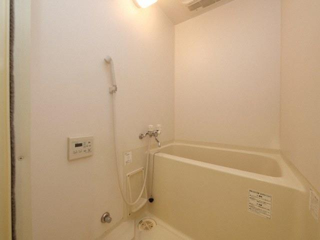 コンセルト片山の浴室