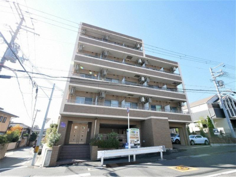 コンセルト片山の外観