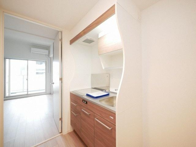 セレニテ三国プリエのキッチン