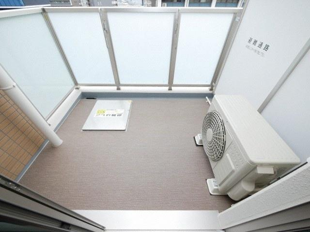 セレニテ三国プリエのバルコニー