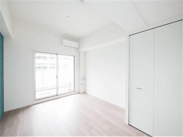 セレニテ三国プリエの居間・リビング