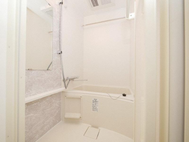 エスリードレジデンス新大阪プライムの浴室