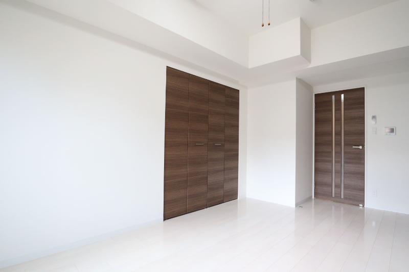 Luxe新大阪Iの居間・リビング