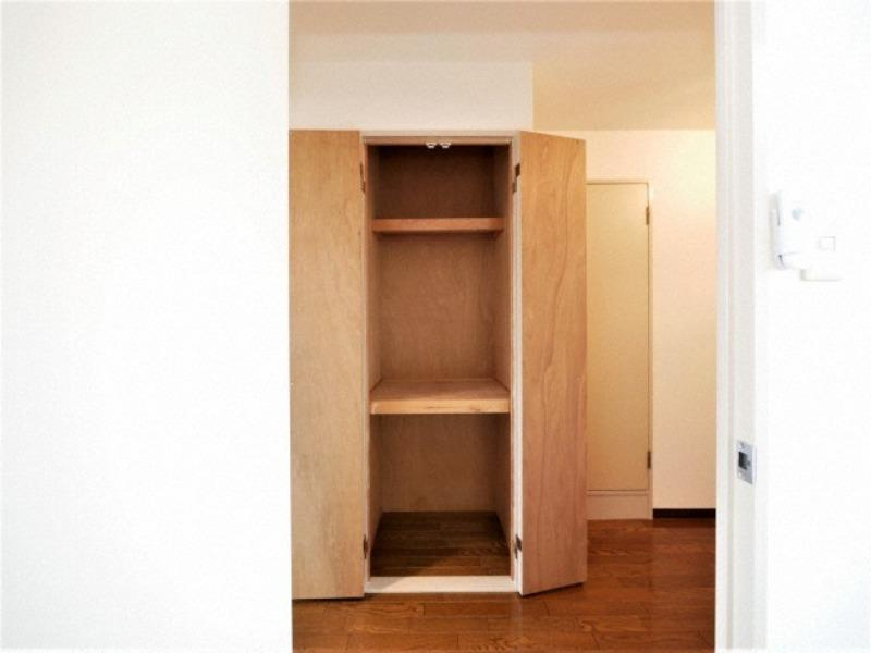 パインコート江坂Iの収納