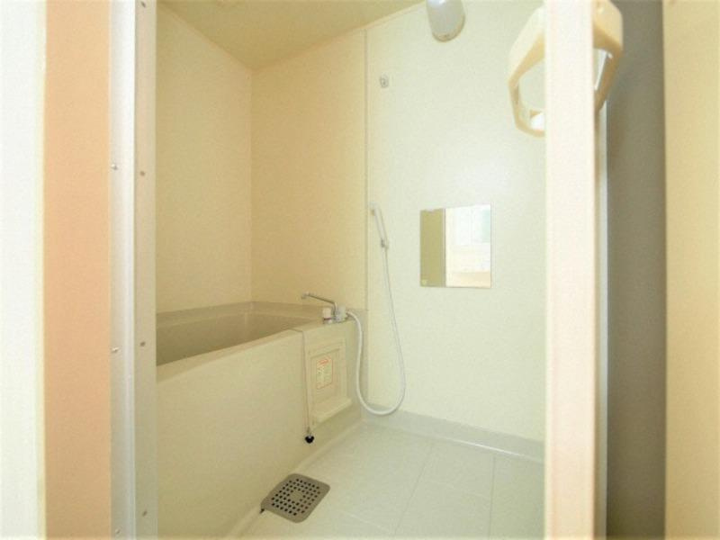 パインコート江坂Iの浴室