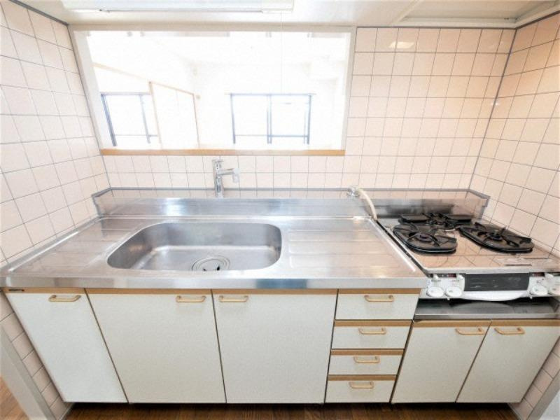 パインコート江坂Iのキッチン