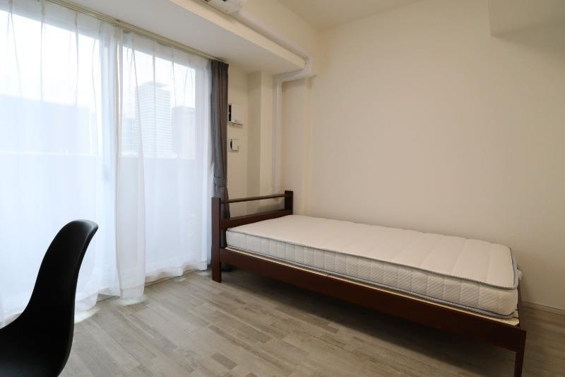 エルプレイス本町の洋室