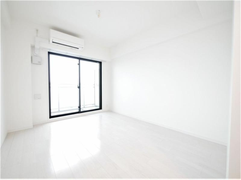 オーキッドレジデンス新大阪の居間・リビング