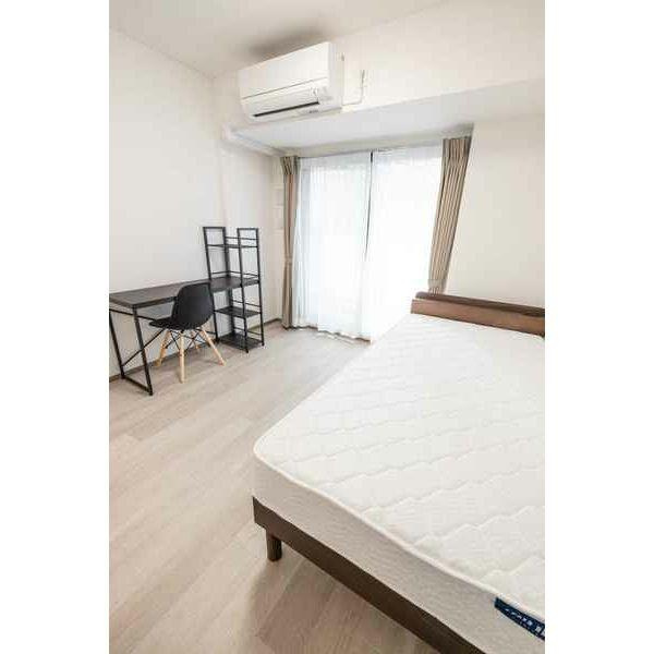 エルプレイス千里中央の洋室