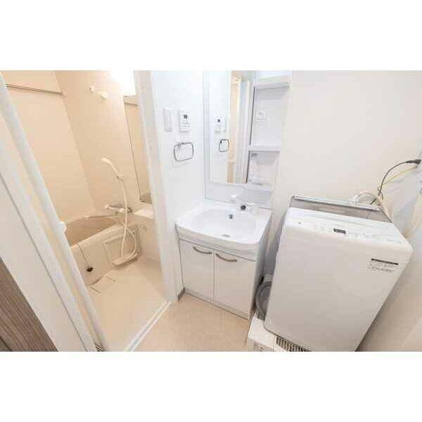 エルプレイス千里中央の洗面所