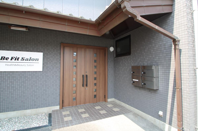 【エントランス】