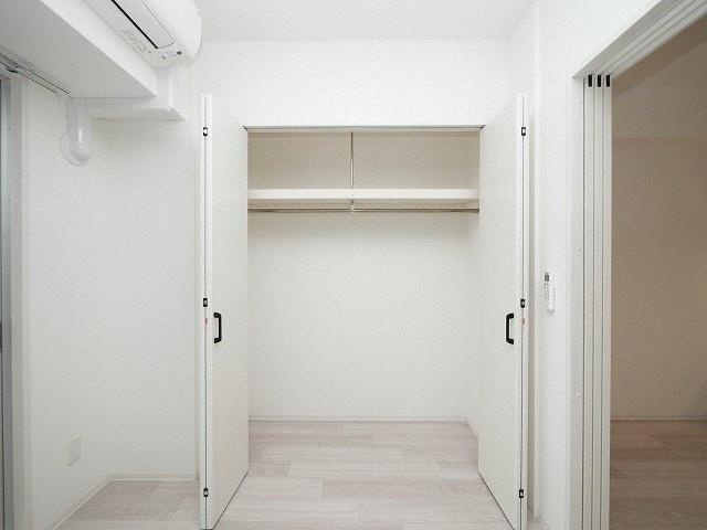 MSR新大阪南の収納|クローゼット