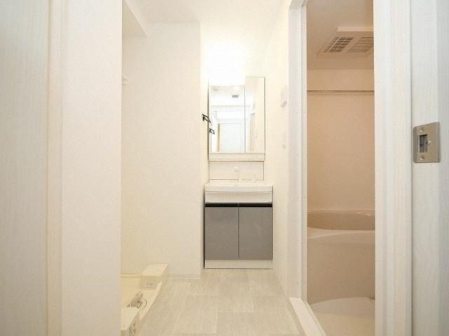 MSR新大阪南の洗面所