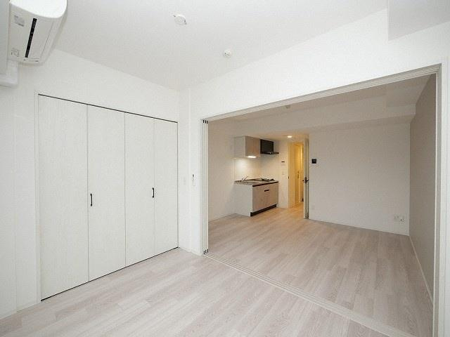 MSR新大阪南の洋室