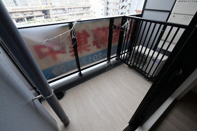 バウスフラッツ新大阪のバルコニー