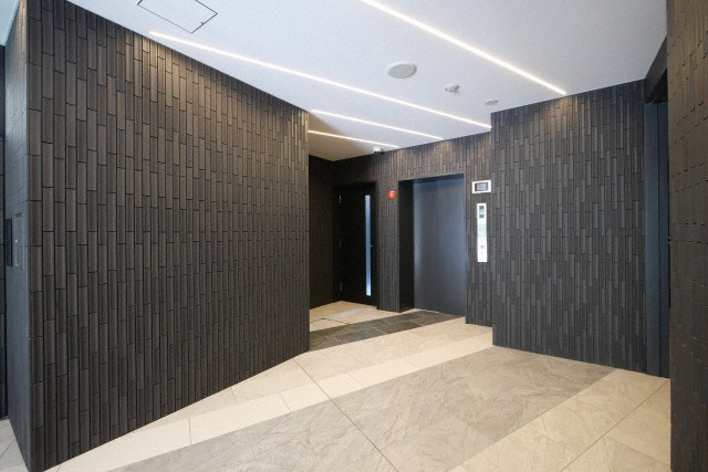 バウスフラッツ新大阪のエントランス