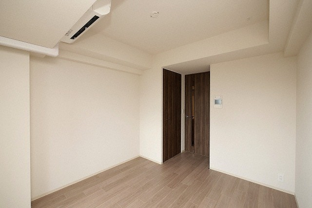 バウスフラッツ新大阪の居間・リビング