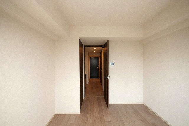 バウスフラッツ新大阪の居間・リビング