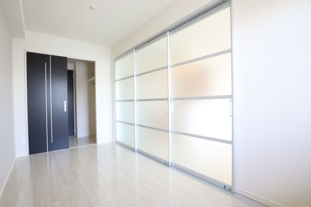 Y‘scourt千里山の居間・リビング