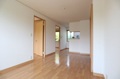 【居間・リビング】 | サニーコートB(野牛島)