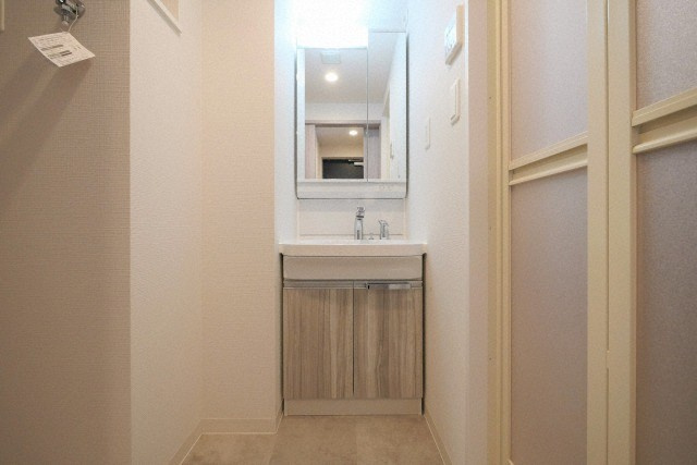 ソルテラス阿波座ウィズの独立洗面台