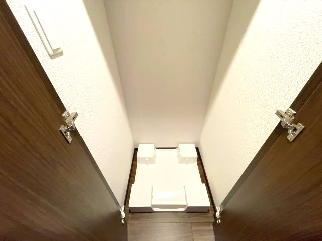 スプランディッド新大阪Vの設備|同建物反転タイプを表示しています