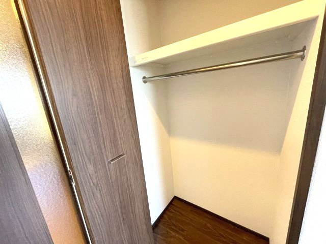 スプランディッド新大阪Vの収納|同建物反転タイプを表示しています